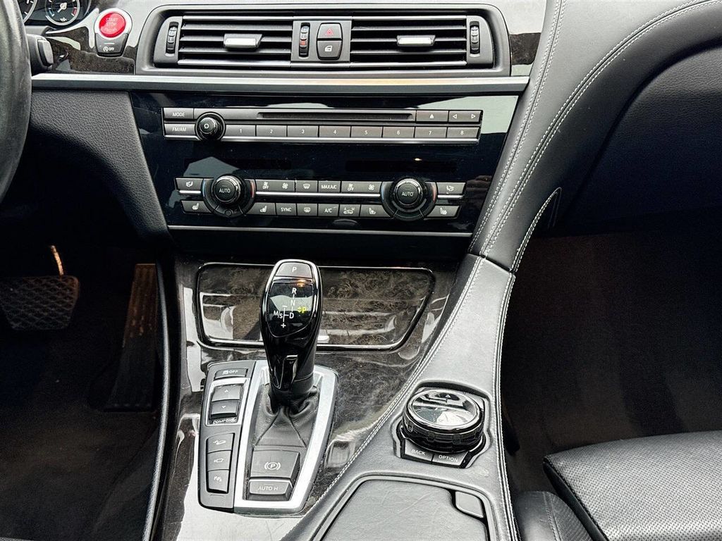 2016 BMW 6 Series 650i xDrive Gran Coupe - 22969605 - 24