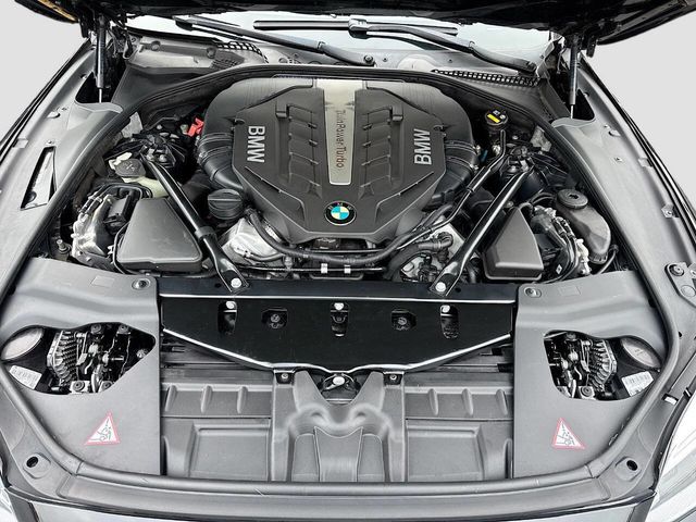 2016 BMW 6 Series 650i xDrive Gran Coupe - 22969605 - 3