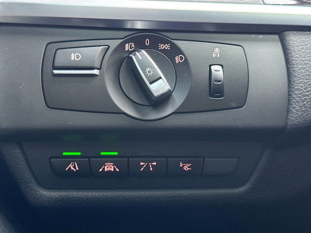 2016 BMW 6 Series 650i xDrive Gran Coupe AWD 4dr Sedan - 22969605 - 13