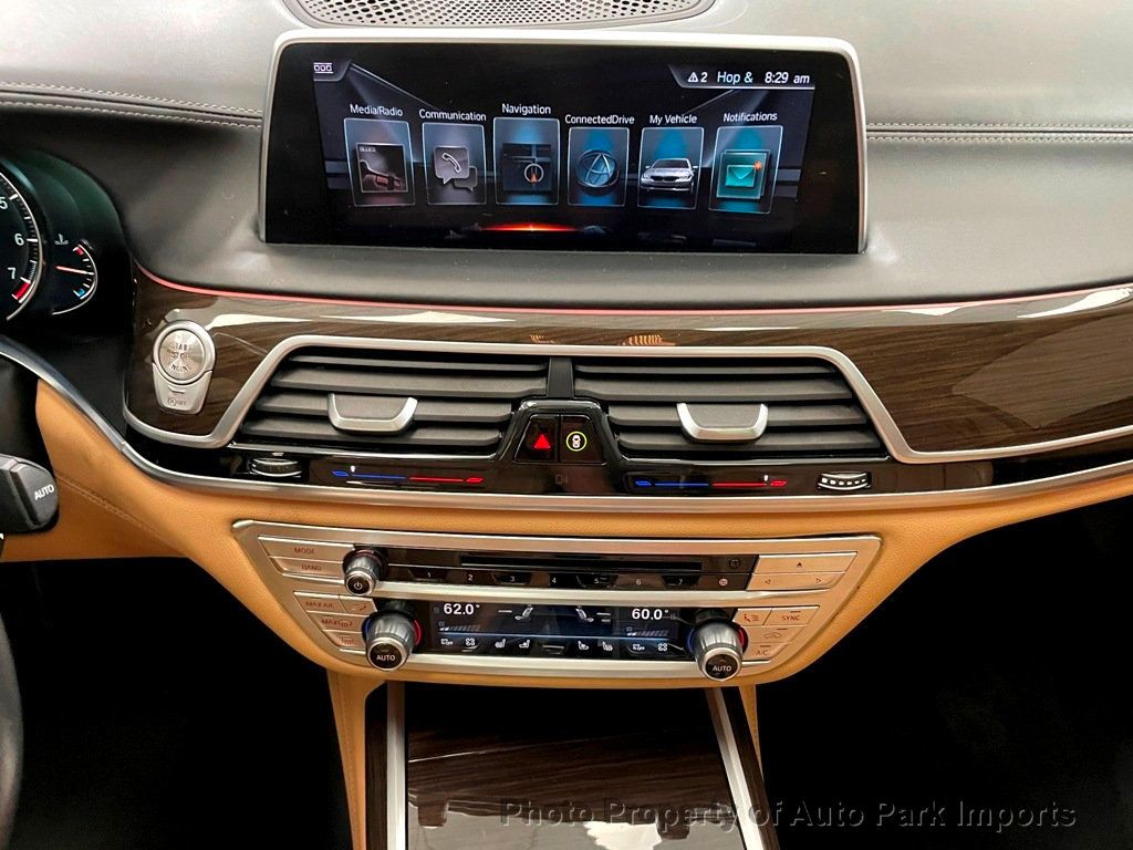 2016 BMW 7 Series 740i - 21356351 - 30