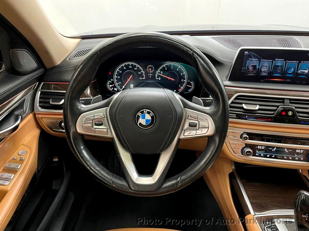 2016 BMW 7 Series 740i - 21356351 - 34