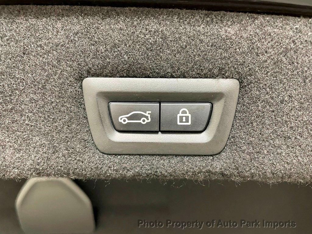 2016 BMW 7 Series 740i - 21356351 - 45