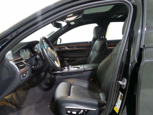 2016 BMW 7 Series 740i - 16409240 - 4