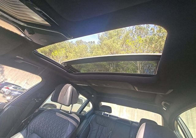 2016 BMW 7 Series 750i - 23015220 - 9