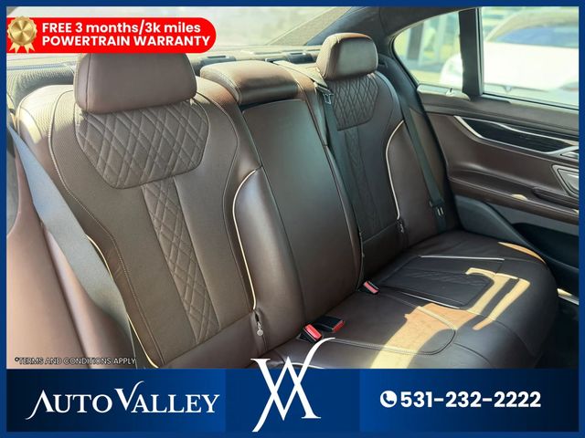 2016 BMW 7 Series 750i Sedan 4D - 23042888 - 17