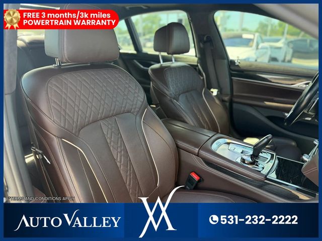 2016 BMW 7 Series 750i Sedan 4D - 23042888 - 21