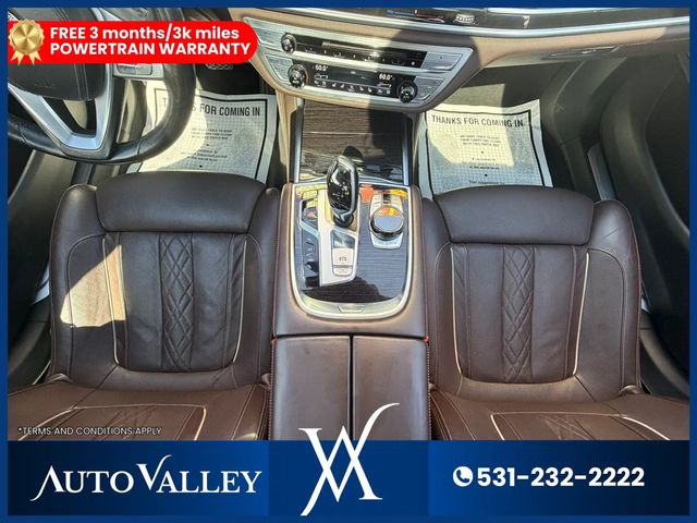 2016 BMW 7 Series 750i Sedan 4D - 23042888 - 25