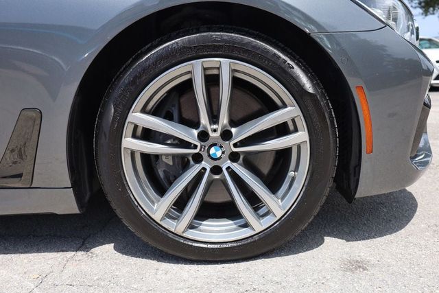2016 BMW 7 SERIES 750i xDrive - 23048340 - 9