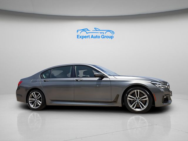 2016 BMW 7 SERIES 750i xDrive - 23048340 - 37