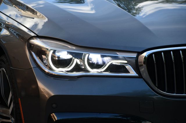 2016 BMW 7 Series 750i xDrive - 22920635 - 15