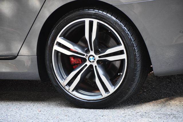 2016 BMW 7 Series 750i xDrive - 22920635 - 17