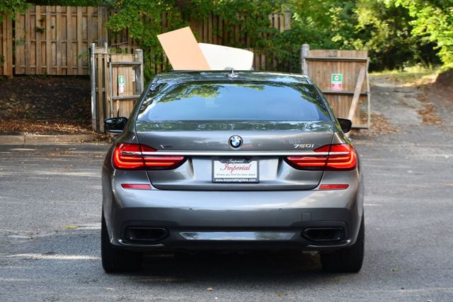 2016 BMW 7 Series 750i xDrive - 22920635 - 7