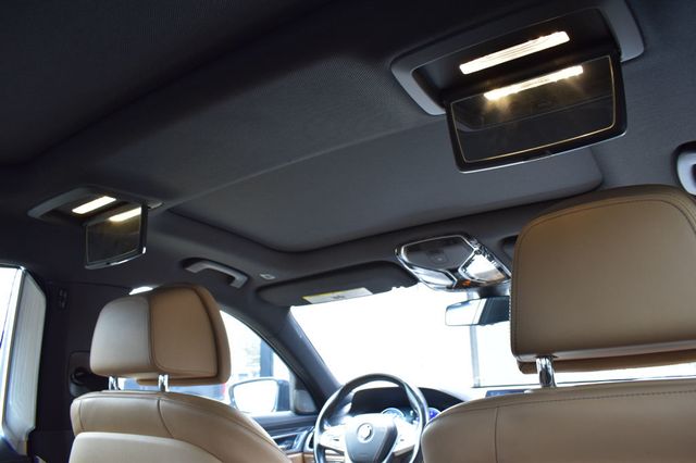 2016 BMW 7 Series 750i xDrive - 23025499 - 34