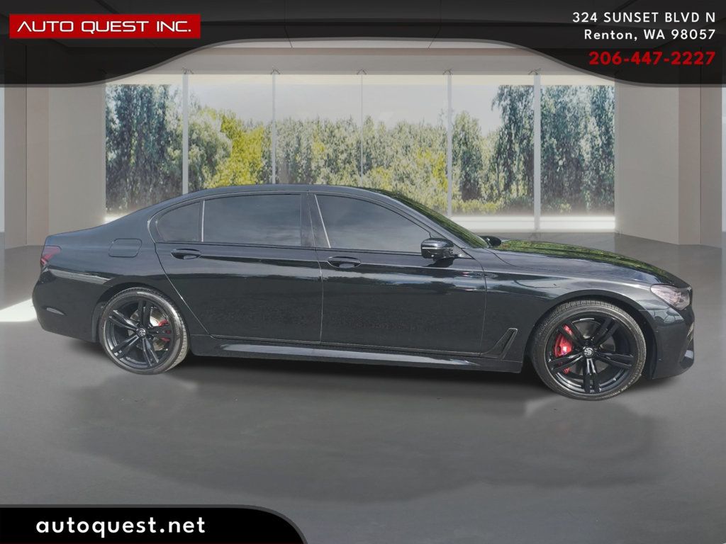 BMW 7 Series photo 4