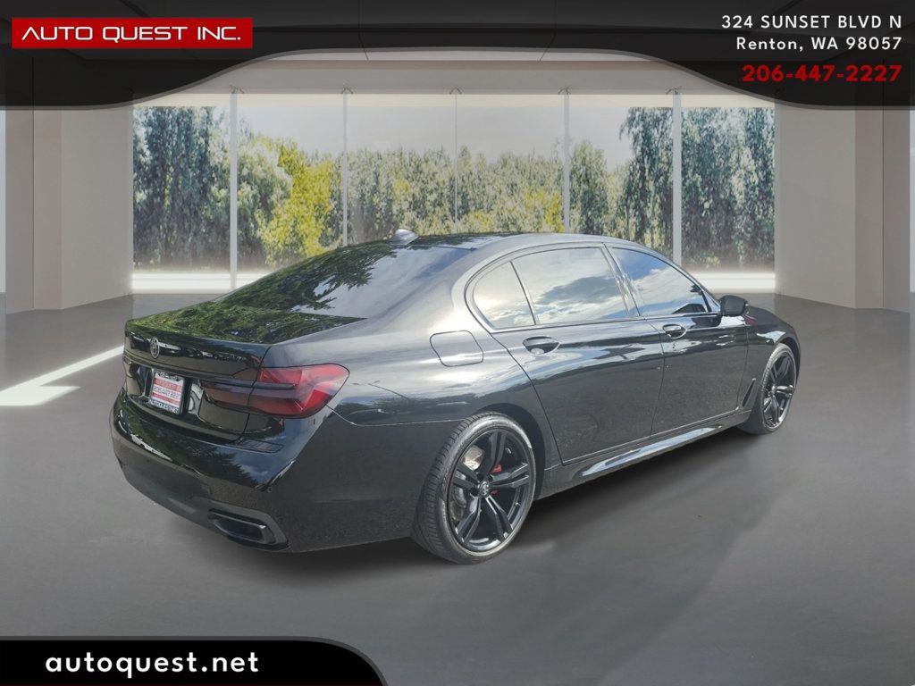 BMW 7 Series photo 5