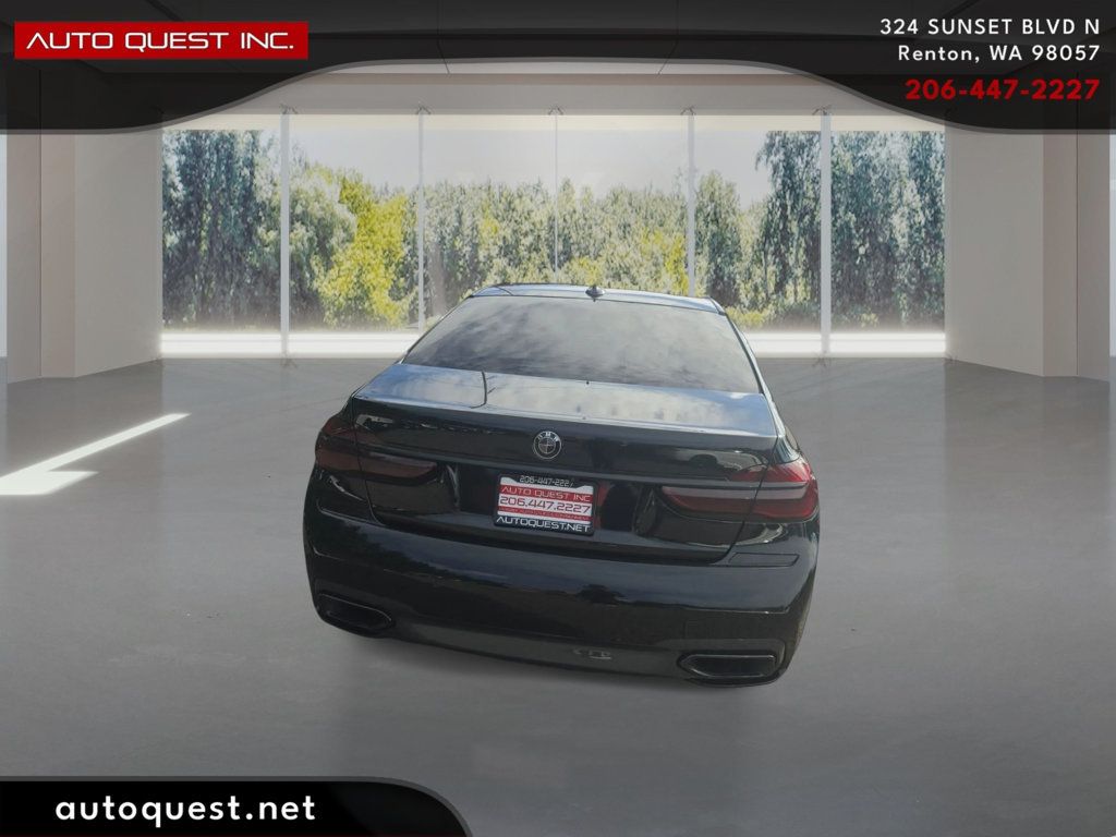 BMW 7 Series photo 6