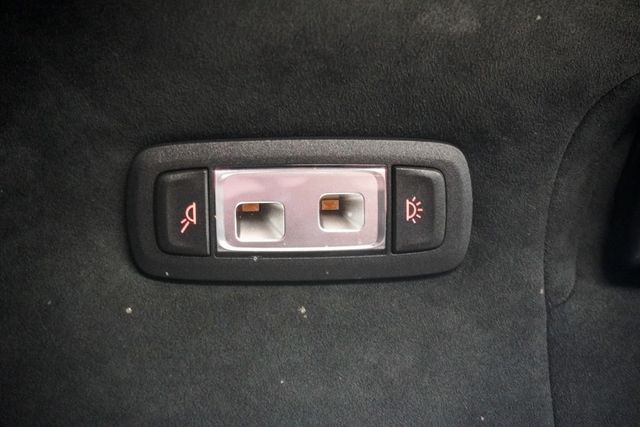 2016 BMW 7 Series 750i xDrive - 22953136 - 11