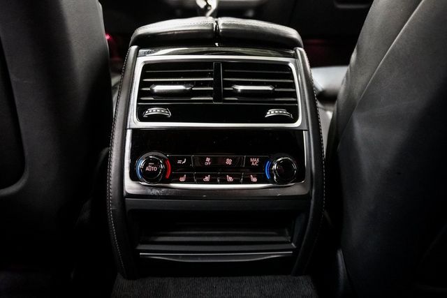 2016 BMW 7 Series 750i xDrive - 22953136 - 12