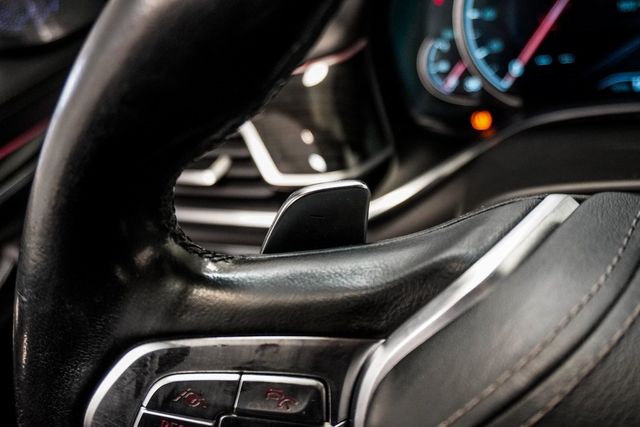 2016 BMW 7 Series 750i xDrive - 22953136 - 20