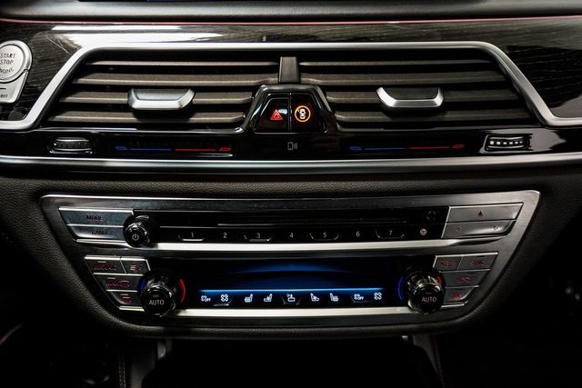 2016 BMW 7 Series 750i xDrive - 22953136 - 30