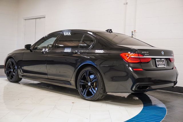 2016 BMW 7 Series 750i xDrive - 22953136 - 38