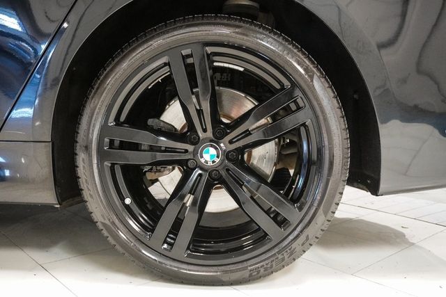 2016 BMW 7 Series 750i xDrive - 22953136 - 42