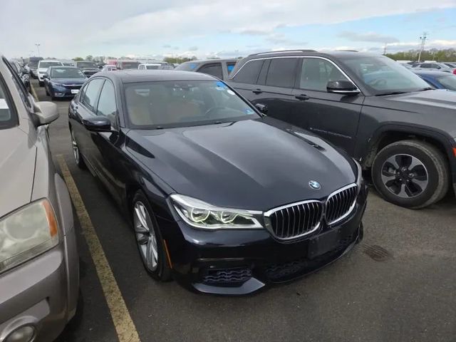 2016 BMW 7 Series 750i xDrive - 23017618 - 0