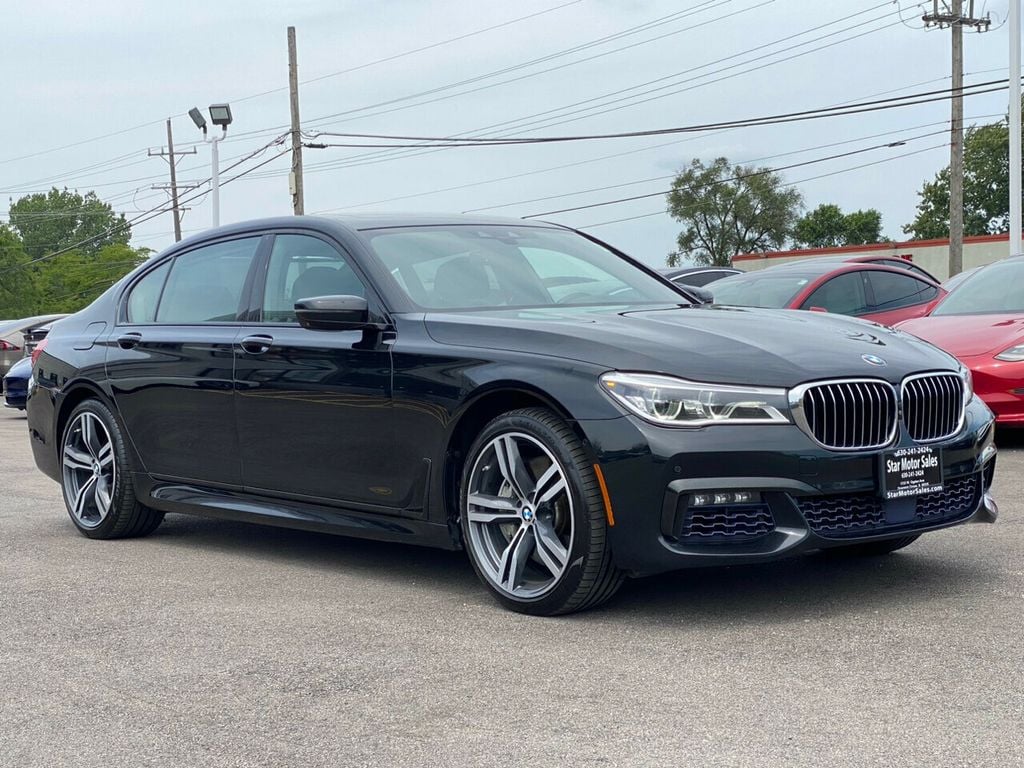 2016 BMW 7 Series 750i xDrive - 22043092 - 13