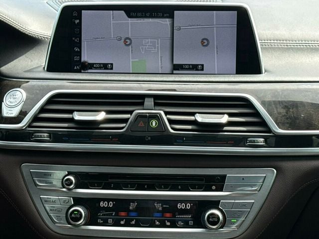 2016 BMW 7 Series 750i xDrive - 23011938 - 21