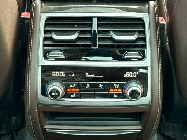 2016 BMW 7 Series 750i xDrive - 23011938 - 22