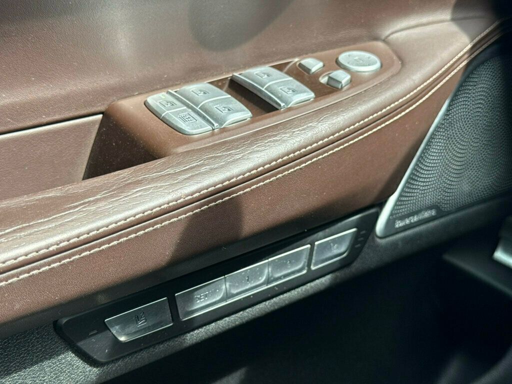 2016 BMW 7 Series 750i xDrive - 23011938 - 31