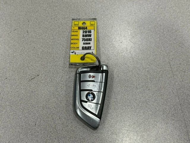 2016 BMW 7 Series 750i xDrive - 23011938 - 4