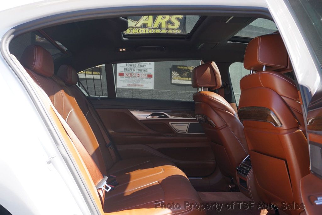 2016 BMW 7 Series 750i xDrive - 22820856 - 12