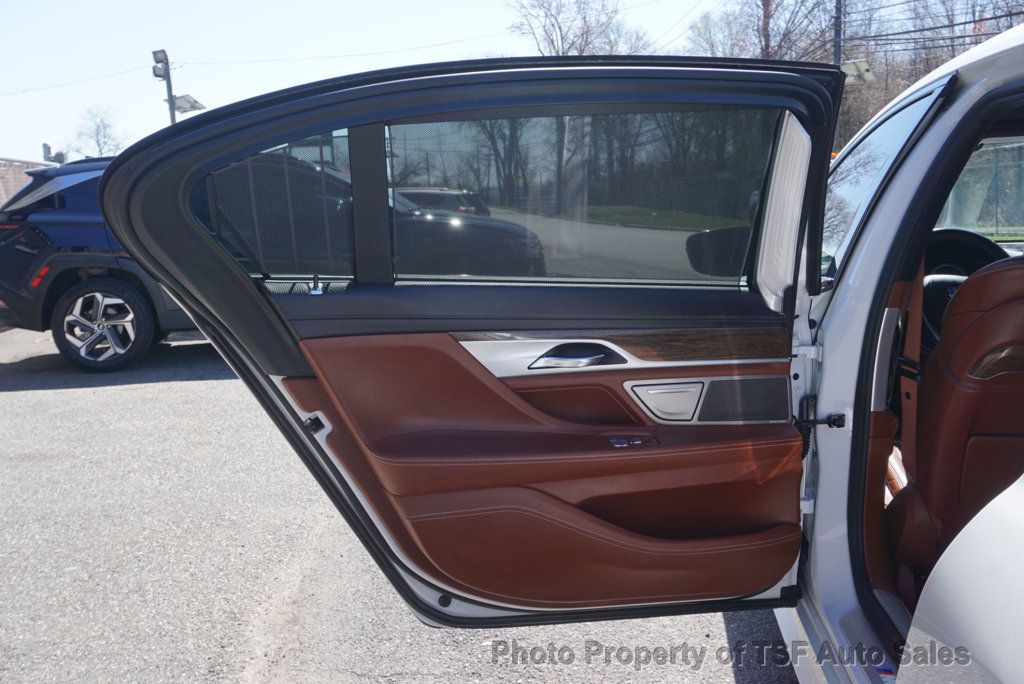 2016 BMW 7 Series 750i xDrive - 22820856 - 43