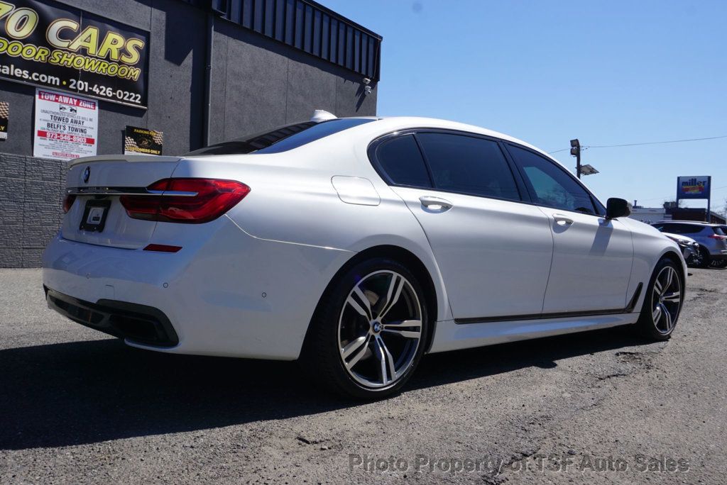 2016 BMW 7 Series 750i xDrive - 22820856 - 6