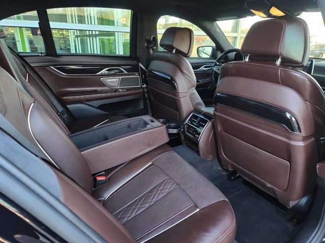 2016 BMW 7 Series 750i xDrive AWD 4dr Sedan - 22779586 - 20