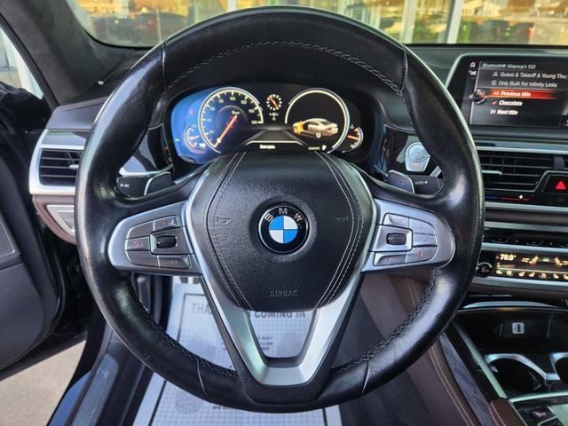 2016 BMW 7 Series 750i xDrive AWD 4dr Sedan - 22779586 - 40