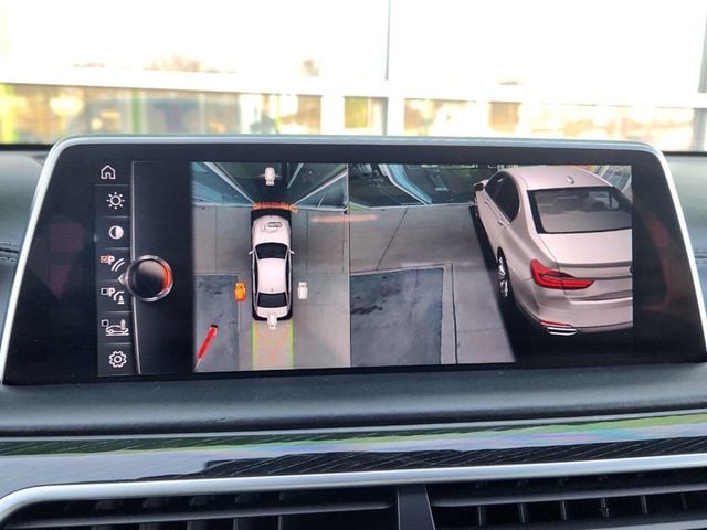 2016 BMW 7 Series 750i xDrive AWD 4dr Sedan - 22779586 - 48