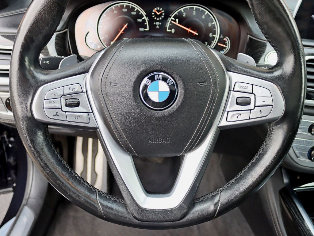 2016 BMW 7 Series 750i xDrive M-Sport - 22930394 - 12