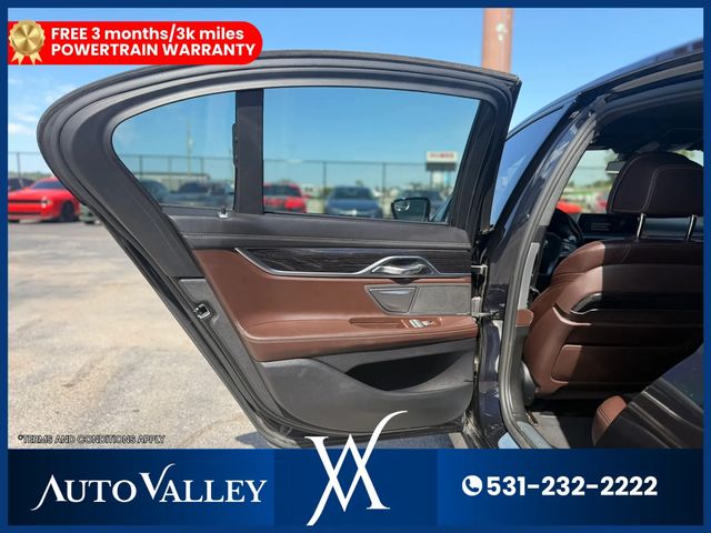 2016 BMW 7 Series 750i xDrive Sedan 4D - 23042888 - 12