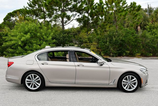 2016 BMW 7 Series 750i xDrive Sedan W/Luxury Rear Seating Package - 23085436 - 34