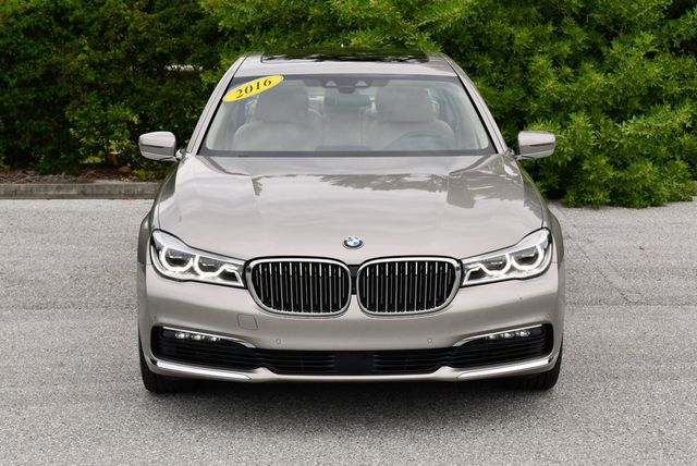 2016 BMW 7 Series 750i xDrive Sedan W/Luxury Rear Seating Package - 23085436 - 8