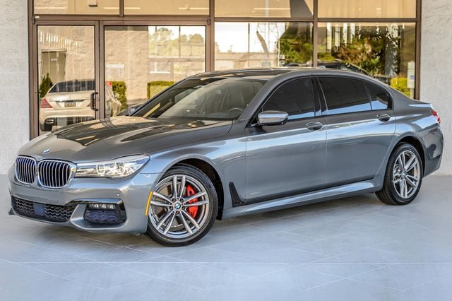 2016 BMW 7 Series M SPORT - NAV - BACKUP CAM - PANO ROOF - GORGEOUS - 22994321 - 1