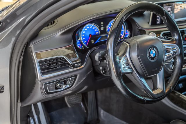 2016 BMW 7 Series M SPORT - NAV - BACKUP CAM - PANO ROOF - GORGEOUS - 22994321 - 24