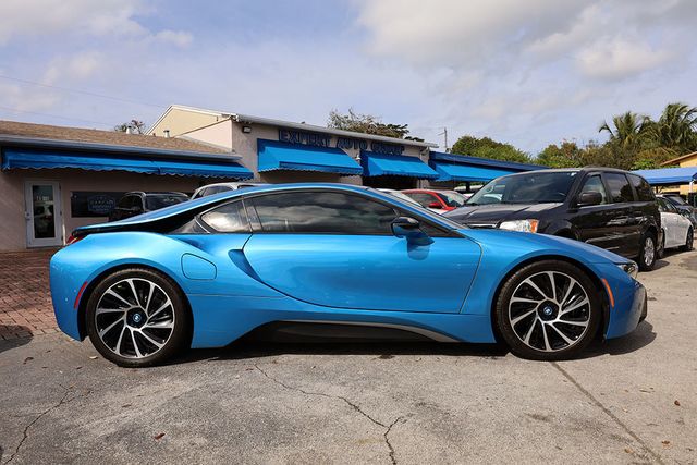 2016 BMW I8  - 22750208 - 3