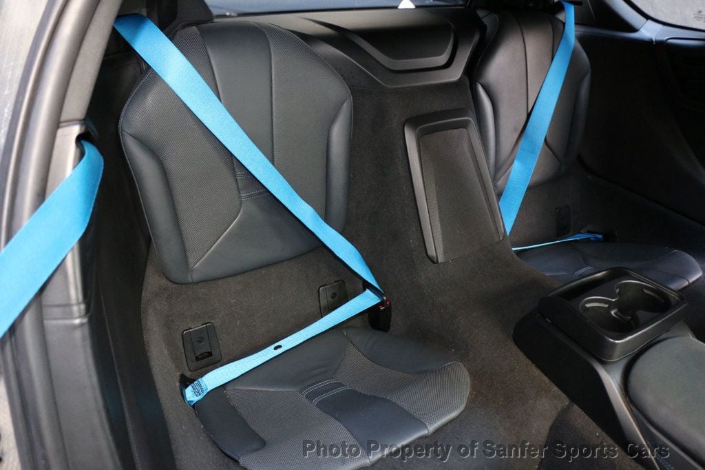 2016 BMW i8  - 22653266 - 24