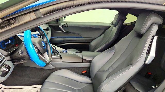 2016 BMW i8 2dr Cpe  - 23067911 - 19