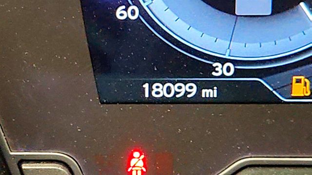 2016 BMW i8 2dr Cpe w/ LED Headlights, Navigation & Premium Sound System - 22996197 - 12