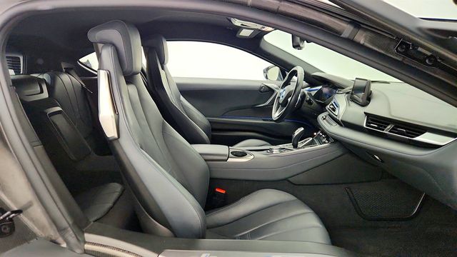 2016 BMW i8 2dr Cpe w/ LED Headlights, Navigation & Premium Sound System - 22996197 - 20