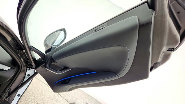 2016 BMW i8 2dr Cpe w/ LED Headlights, Navigation & Premium Sound System - 22996197 - 22